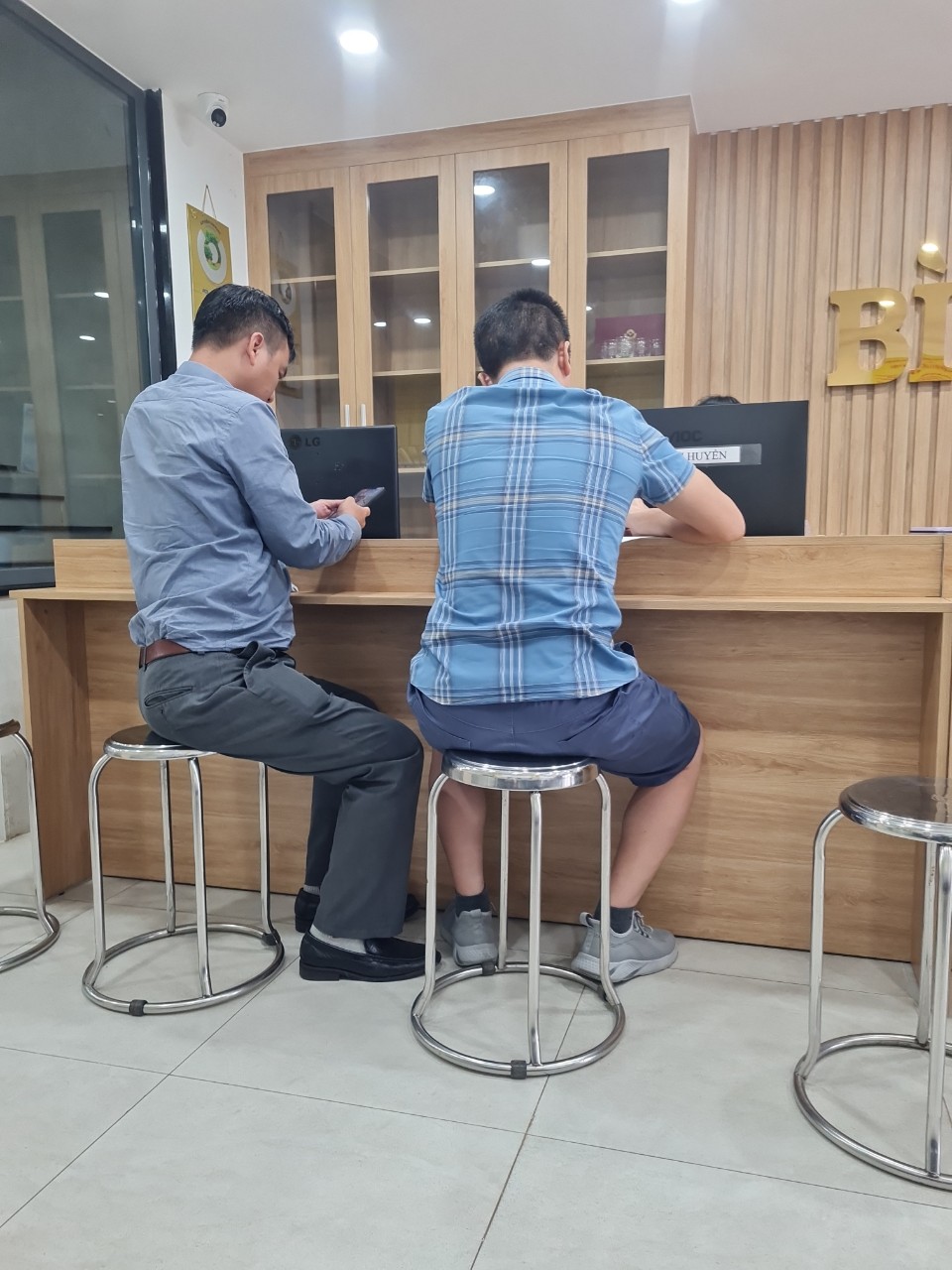 Quy trình mua bán nhà đất có vay 3 bên